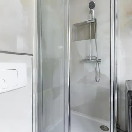 Hsh Gauthey-batignolles Magnifique 1br-4p Appartement Paris